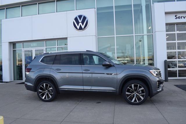 new 2025 Volkswagen Atlas car, priced at $52,745