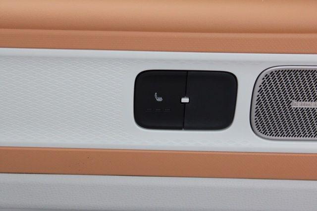 new 2025 Volkswagen ID. Buzz car, priced at $64,980