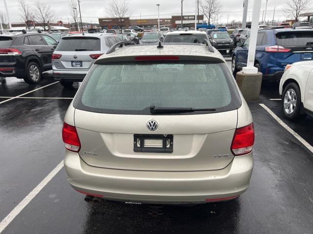 used 2014 Volkswagen Jetta SportWagen car, priced at $10,728