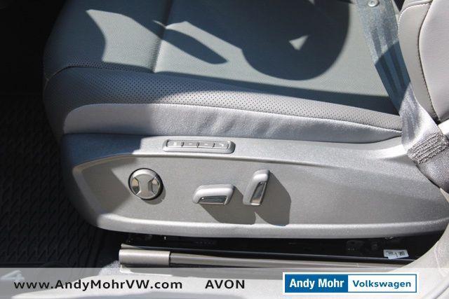 new 2025 Volkswagen ID.4 car, priced at $49,868