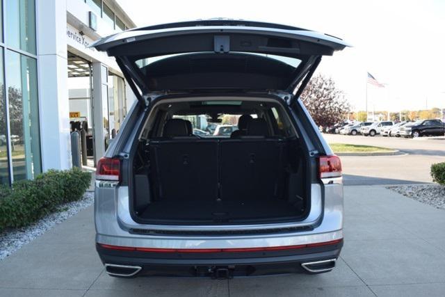 new 2025 Volkswagen Atlas car, priced at $45,855