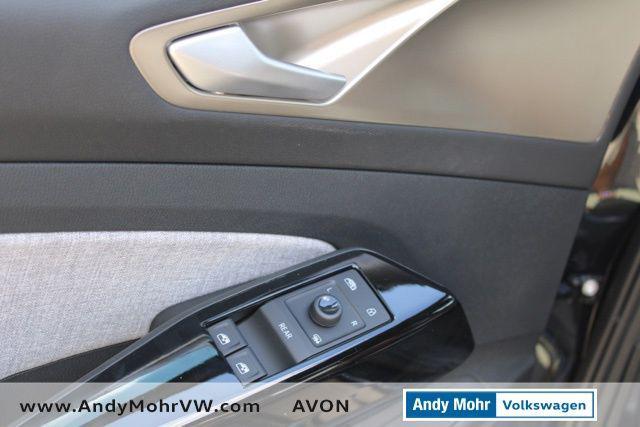 new 2025 Volkswagen ID.4 car, priced at $44,495