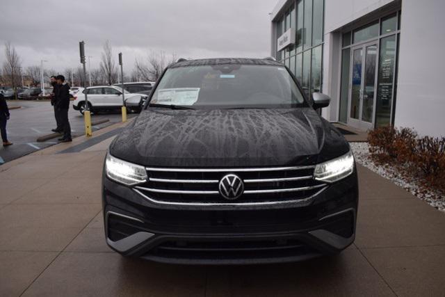 new 2024 Volkswagen Tiguan car, priced at $31,276