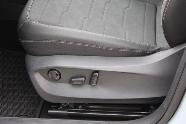 new 2025 Volkswagen Taos car, priced at $31,553