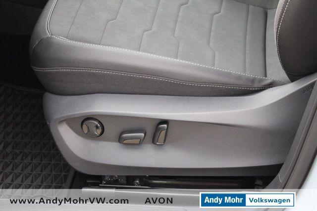 new 2025 Volkswagen Taos car, priced at $33,553