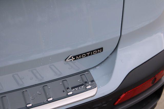 new 2025 Volkswagen Taos car, priced at $31,553