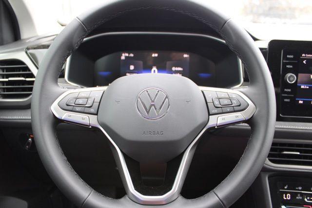 new 2025 Volkswagen Taos car, priced at $31,553