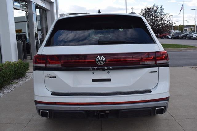 new 2025 Volkswagen Atlas car, priced at $47,009