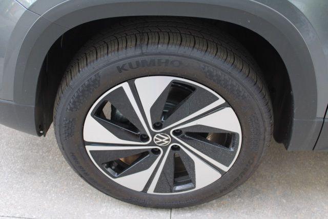 new 2025 Volkswagen Taos car, priced at $29,969