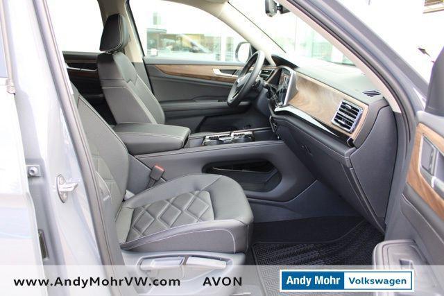 new 2025 Volkswagen Atlas car, priced at $43,136