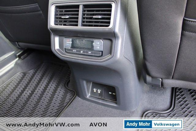 new 2025 Volkswagen Atlas car, priced at $43,136