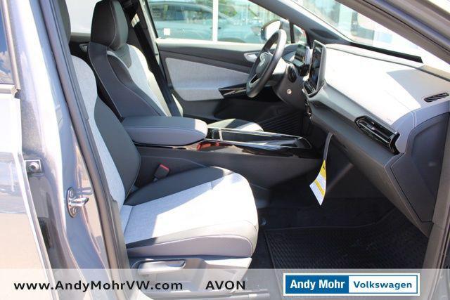 new 2025 Volkswagen ID.4 car, priced at $40,995