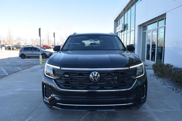 new 2025 Volkswagen Atlas car, priced at $52,918