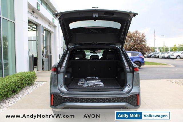 new 2025 Volkswagen Tiguan car, priced at $38,145
