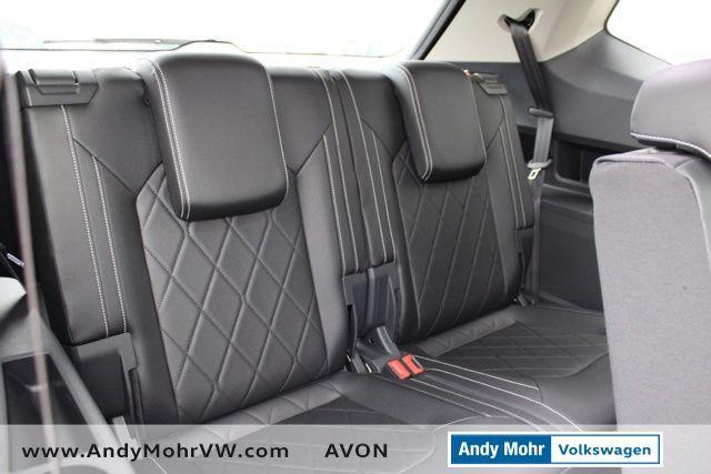 new 2025 Volkswagen Atlas car, priced at $50,811