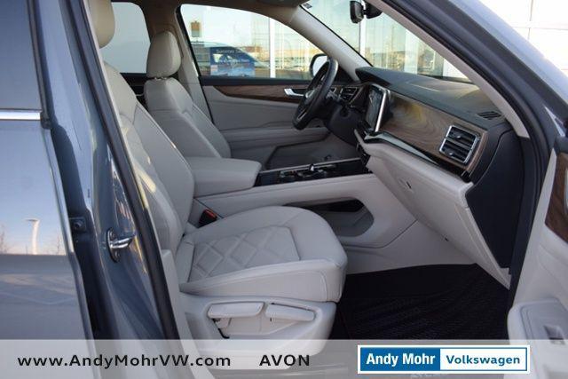 new 2025 Volkswagen Atlas car, priced at $44,007