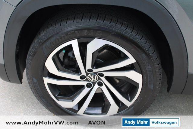 used 2020 Volkswagen Atlas Cross Sport car, priced at $23,900