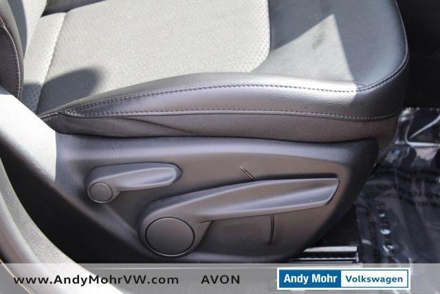 used 2022 Jeep Compass car, priced at $25,000