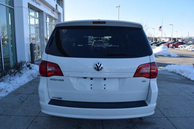 used 2011 Volkswagen Routan car, priced at $5,500