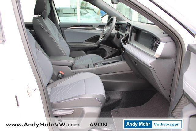 new 2025 Volkswagen Tiguan car, priced at $40,336