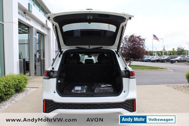 new 2025 Volkswagen Tiguan car, priced at $40,336