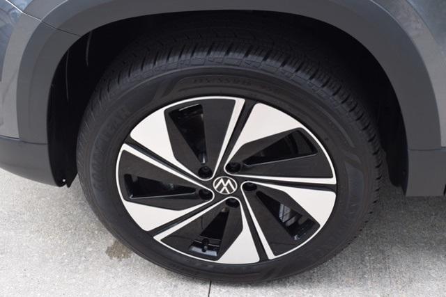 new 2024 Volkswagen Taos car, priced at $29,656