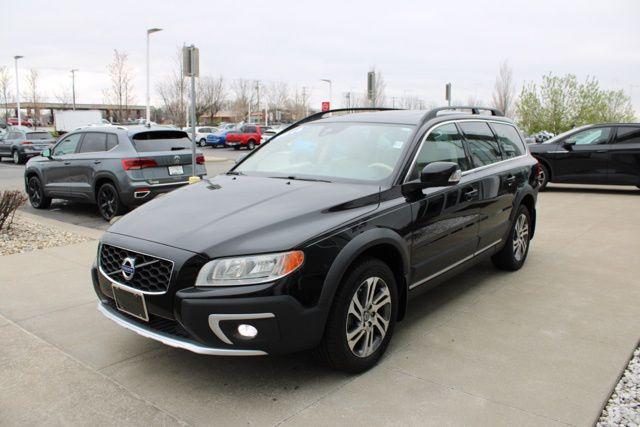 used 2015 Volvo XC70 car, priced at $16,500