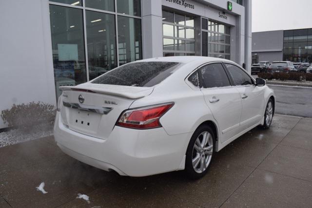 used 2015 Nissan Altima car, priced at $10,250