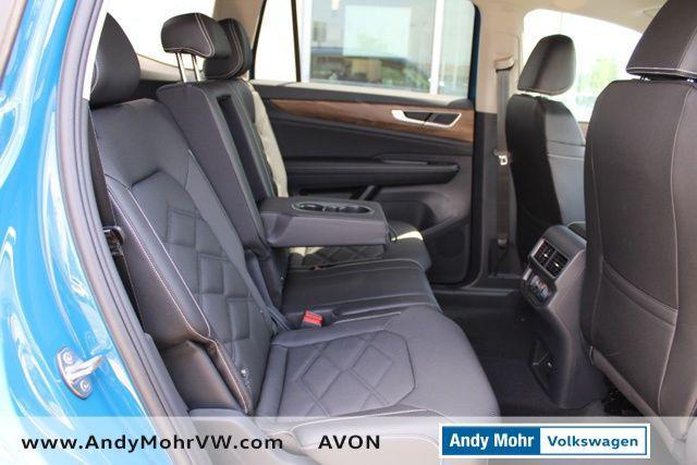 new 2025 Volkswagen Atlas car, priced at $38,373