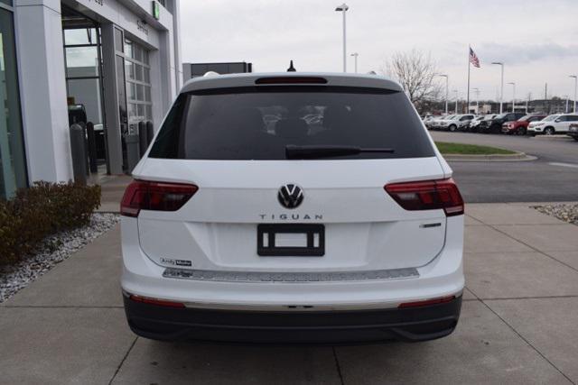 new 2024 Volkswagen Tiguan car, priced at $32,033