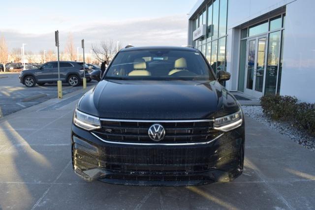 new 2024 Volkswagen Tiguan car, priced at $34,299