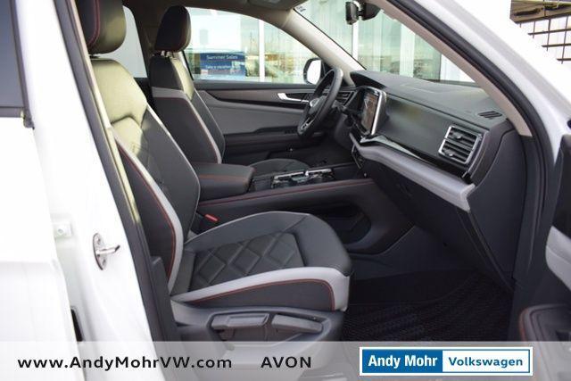 new 2025 Volkswagen Atlas car, priced at $45,161