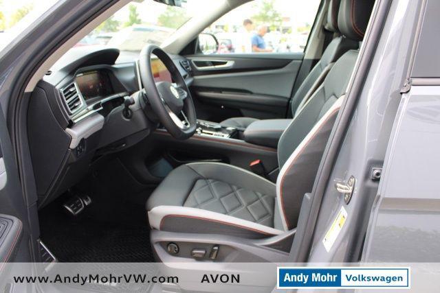 new 2025 Volkswagen Atlas car, priced at $44,771