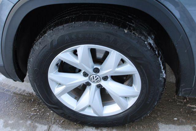 used 2018 Volkswagen Atlas car, priced at $17,500