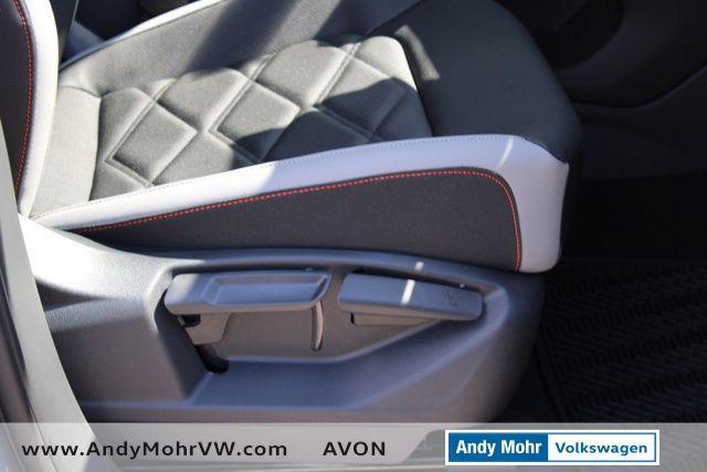 new 2025 Volkswagen Atlas car, priced at $44,021