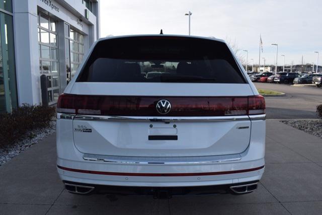 new 2025 Volkswagen Atlas car, priced at $53,780