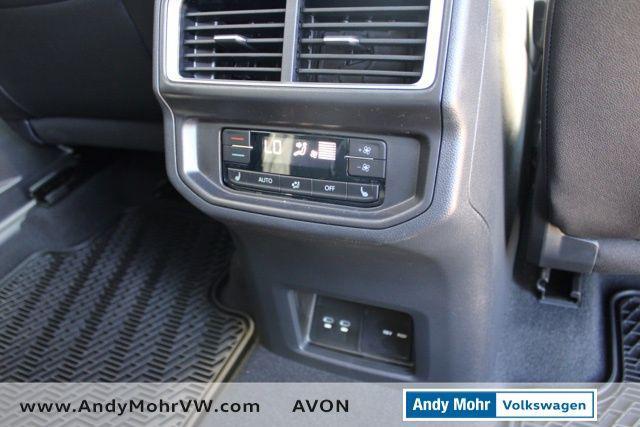 new 2025 Volkswagen Atlas car, priced at $52,388