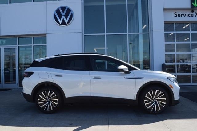 new 2024 Volkswagen ID.4 car, priced at $40,749