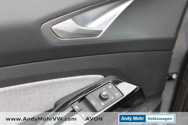 new 2025 Volkswagen ID.4 car, priced at $44,495