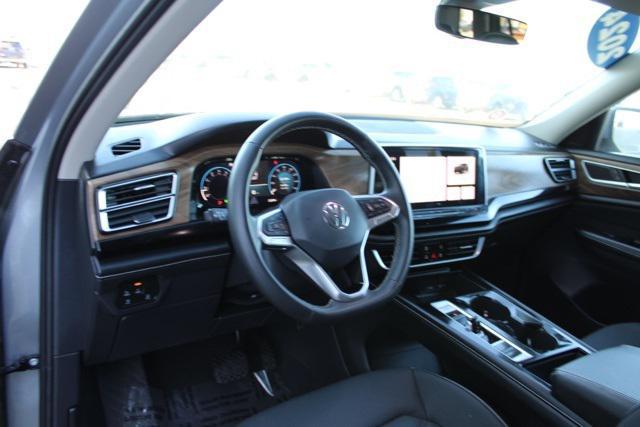 used 2024 Volkswagen Atlas car, priced at $34,500