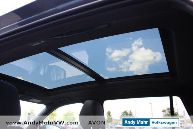 new 2025 Volkswagen Tiguan car, priced at $39,486