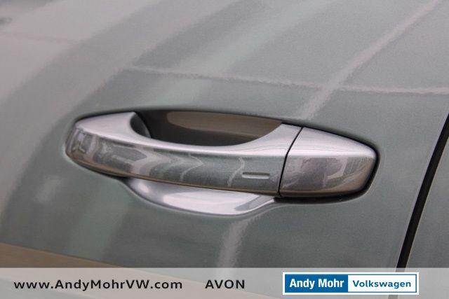 new 2025 Volkswagen Atlas car, priced at $45,680