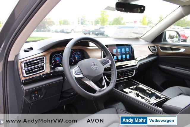 new 2025 Volkswagen Atlas car, priced at $45,680