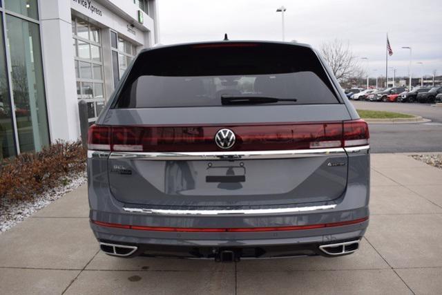 new 2025 Volkswagen Atlas car, priced at $53,182