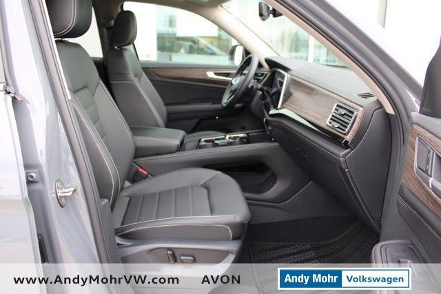 new 2025 Volkswagen Atlas car, priced at $47,593