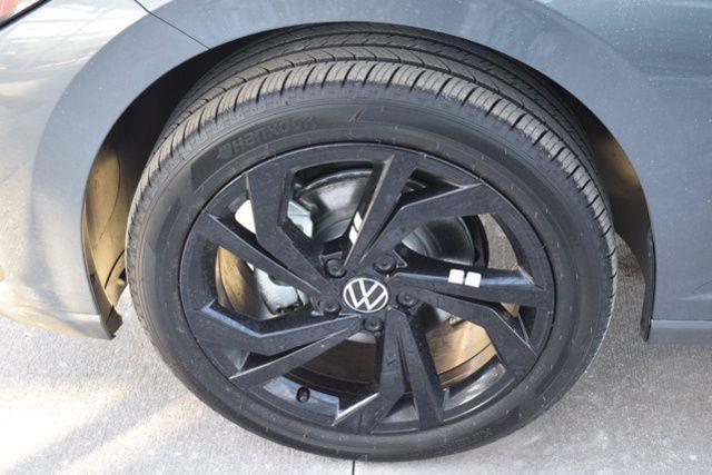 new 2025 Volkswagen Jetta car, priced at $25,789