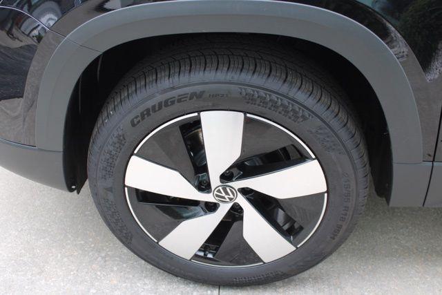 new 2025 Volkswagen Taos car, priced at $27,305