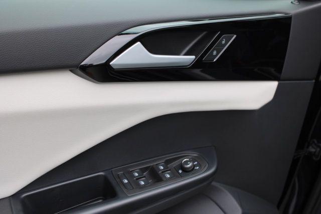 new 2025 Volkswagen Taos car, priced at $27,305