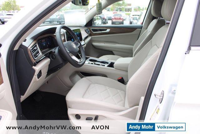new 2025 Volkswagen Atlas car, priced at $39,993