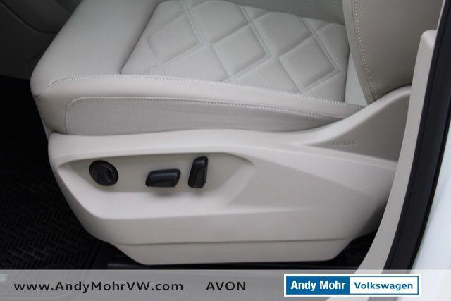new 2025 Volkswagen Atlas car, priced at $39,993
